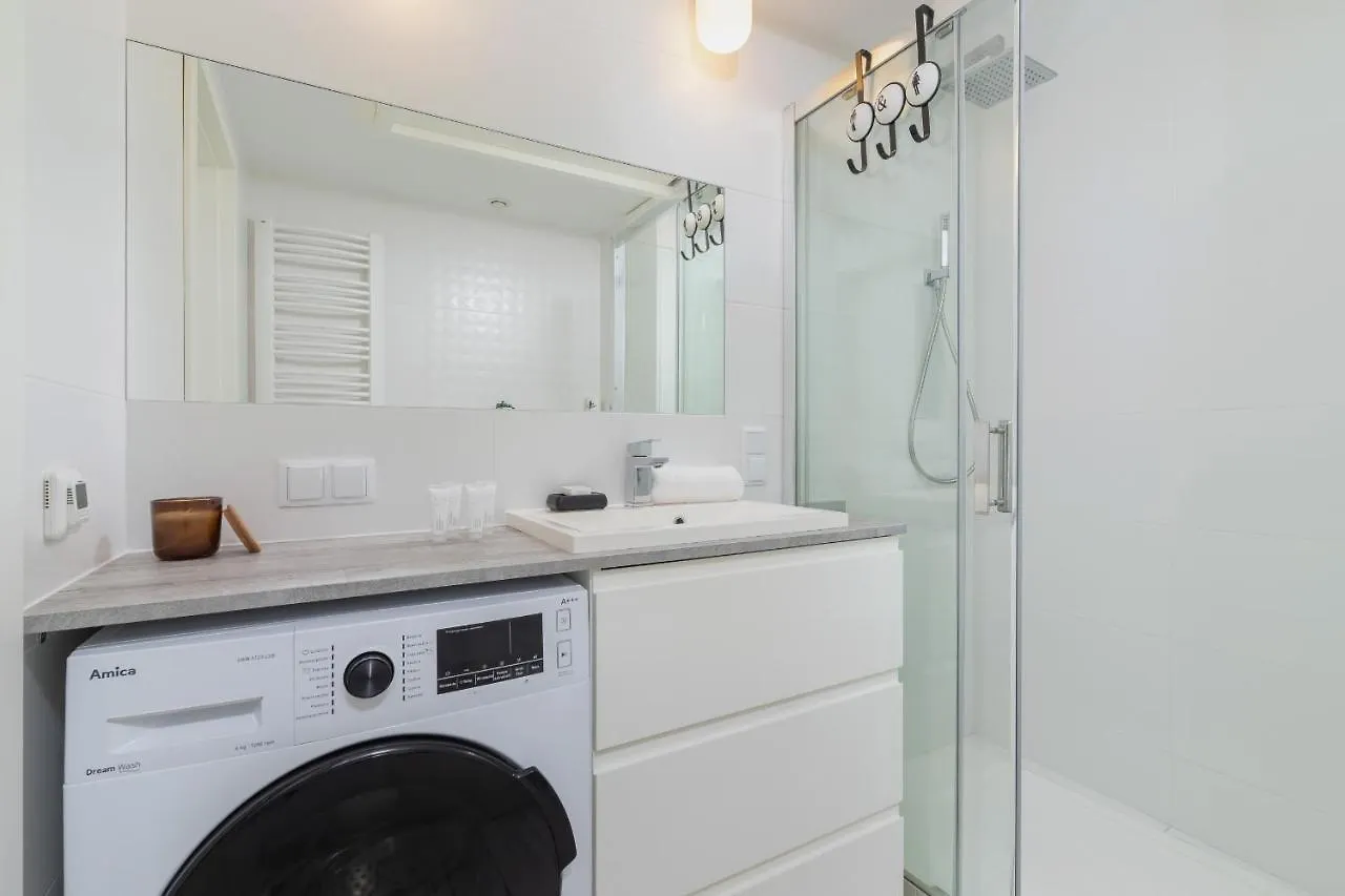 Apartment Studio Augustianska Kazimierz With Balcony By Noclegi Renters Krakow